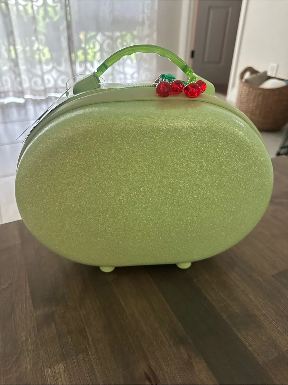 Kids Make up bag with make up and brushes